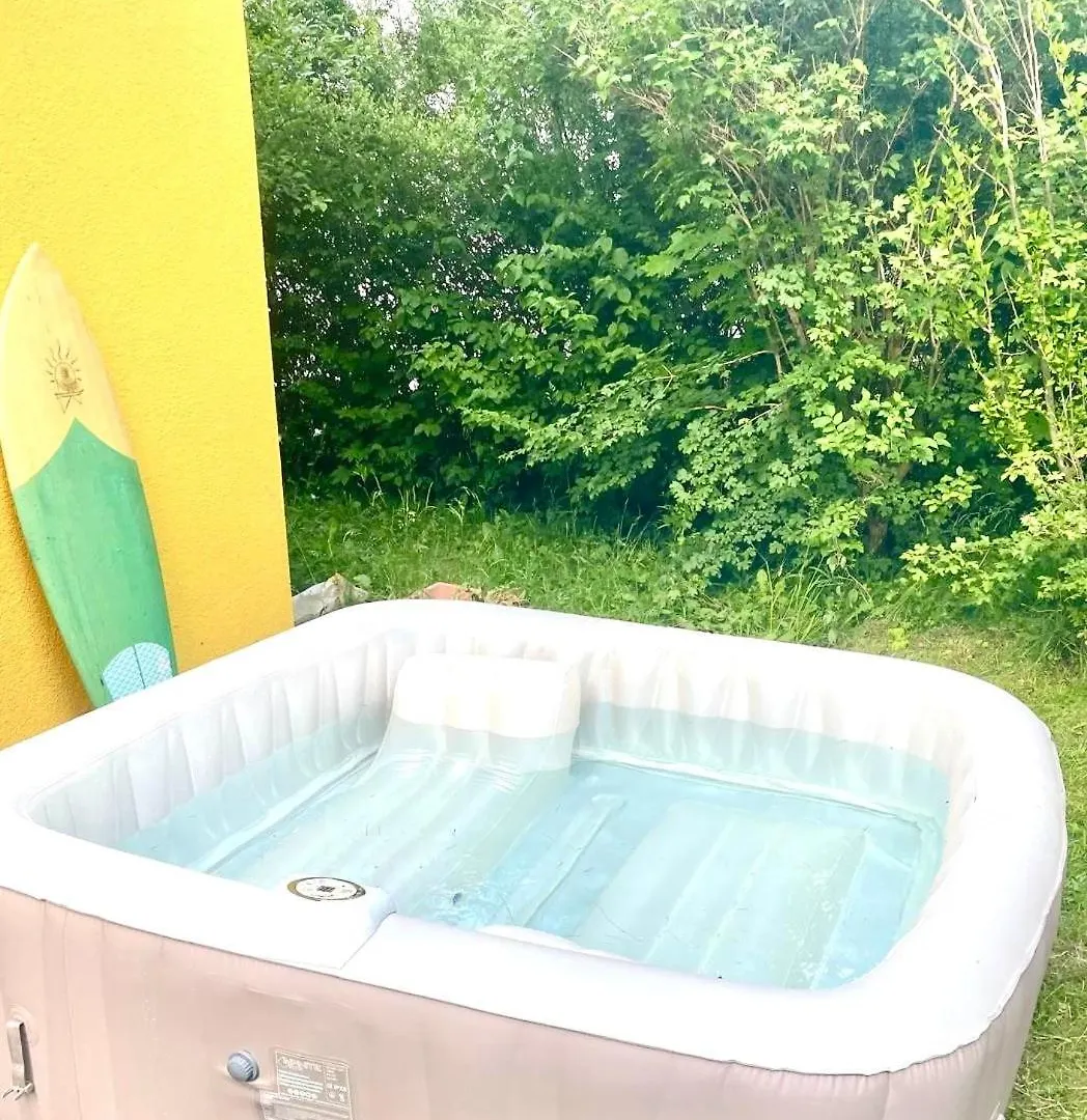 Apartmán Large Munich House With 4 Bedrooms In A Quiet And Greened Villa Area Near Mnichov