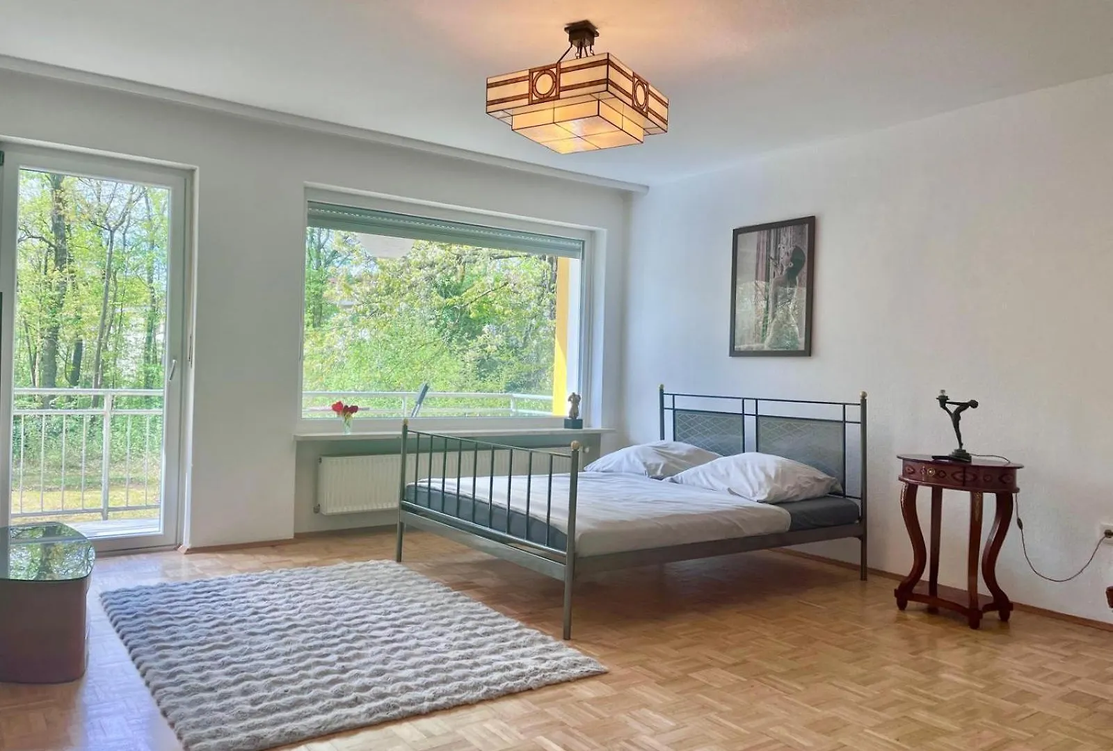 Large Munich House With 4 Bedrooms In A Quiet And Greened Villa Area Near Munich Apartment