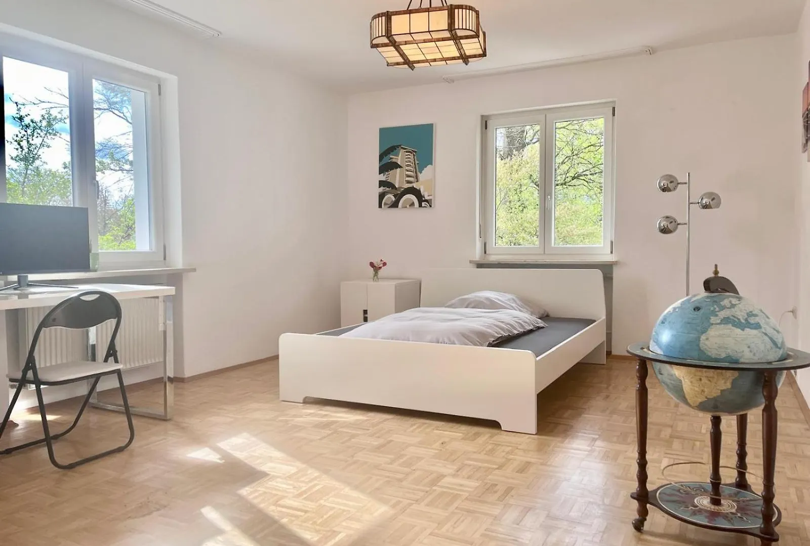 Large Munich House With 4 Bedrooms In A Quiet And Greened Villa Area Near Munich Apartment